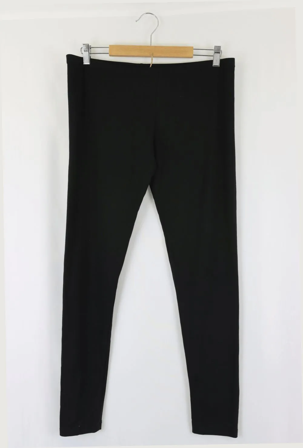 Apriori Black Leggings 12