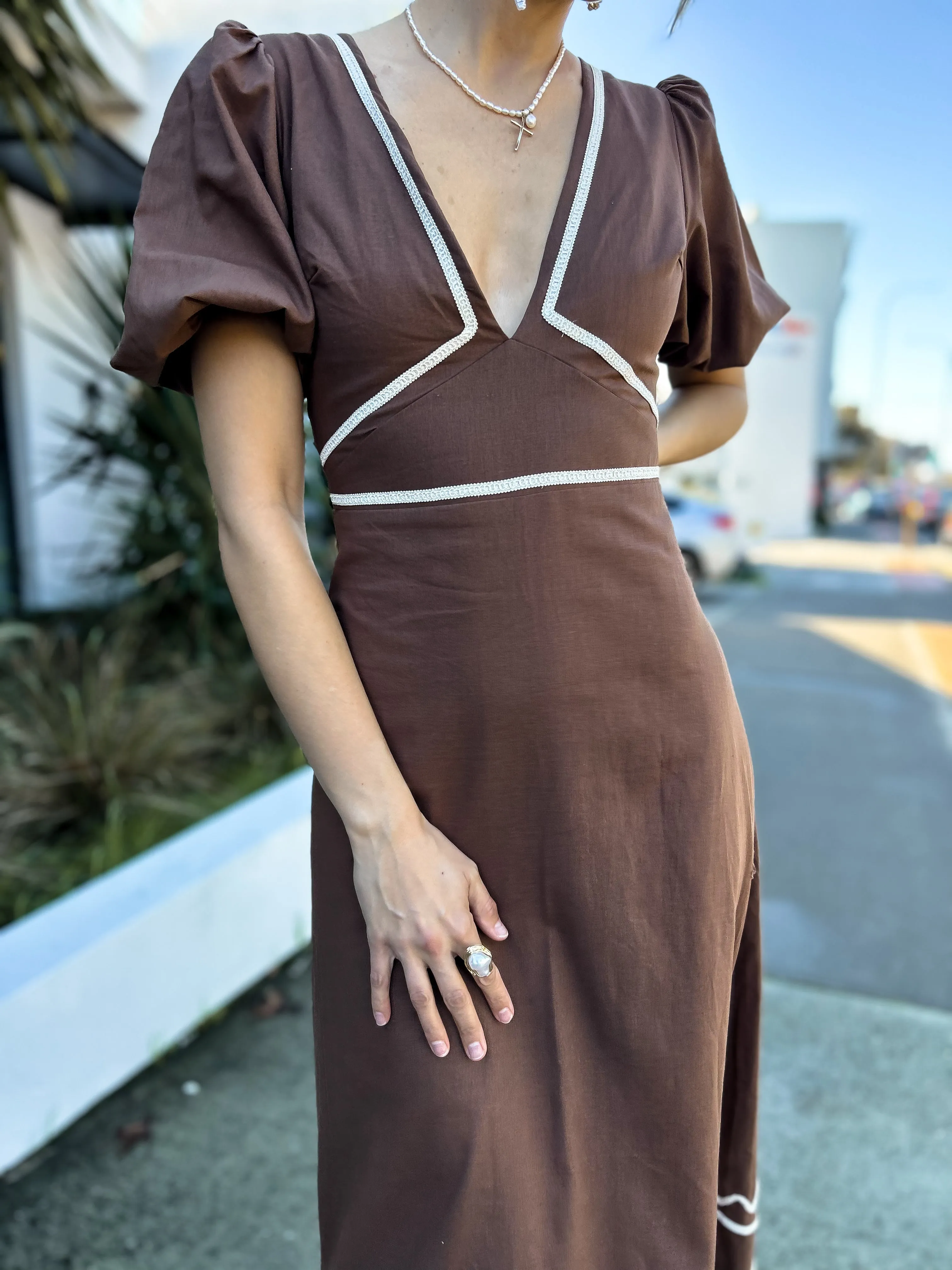 BRONTE Midi Dress - Chocolate