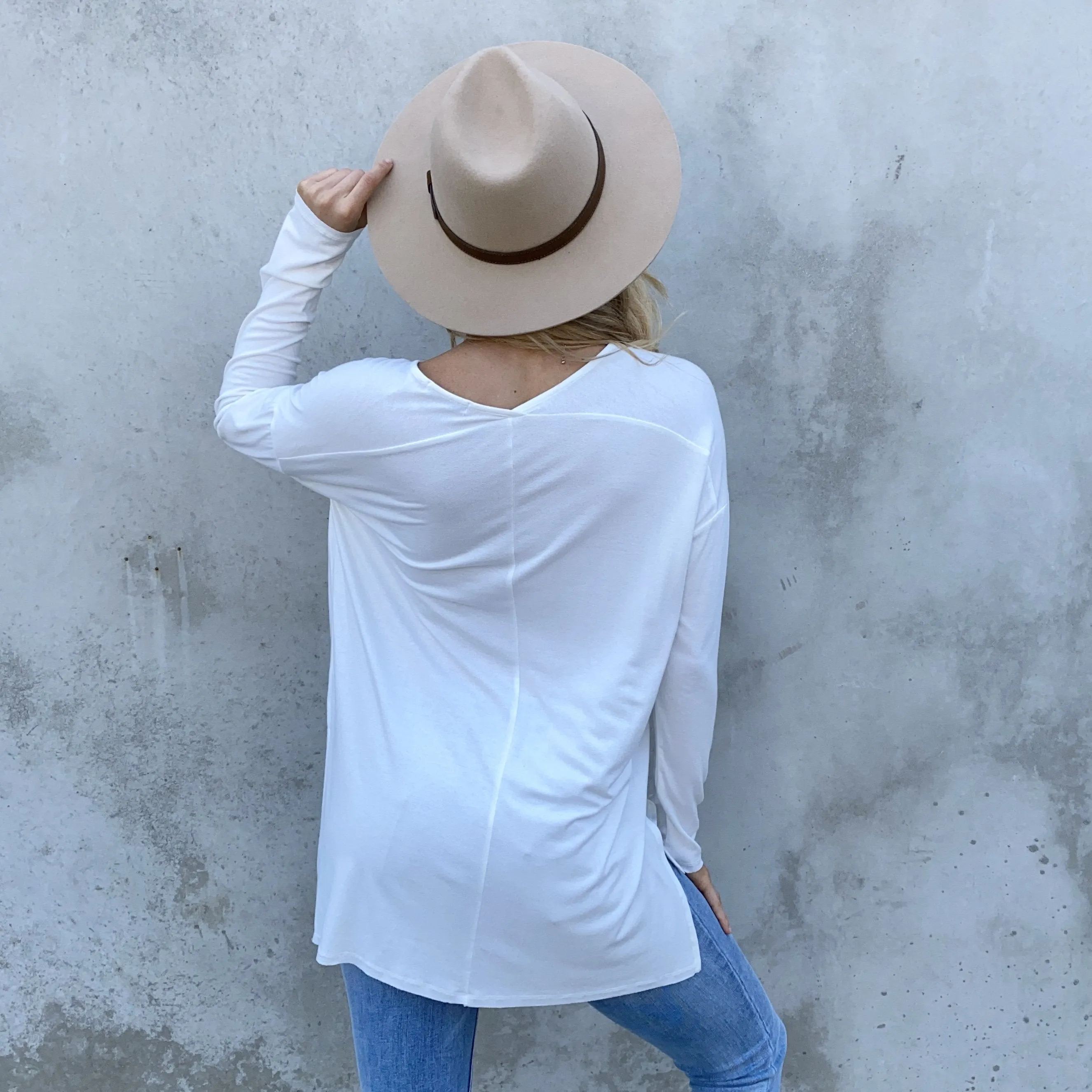 Dusk to Dawn Tunic Top In White