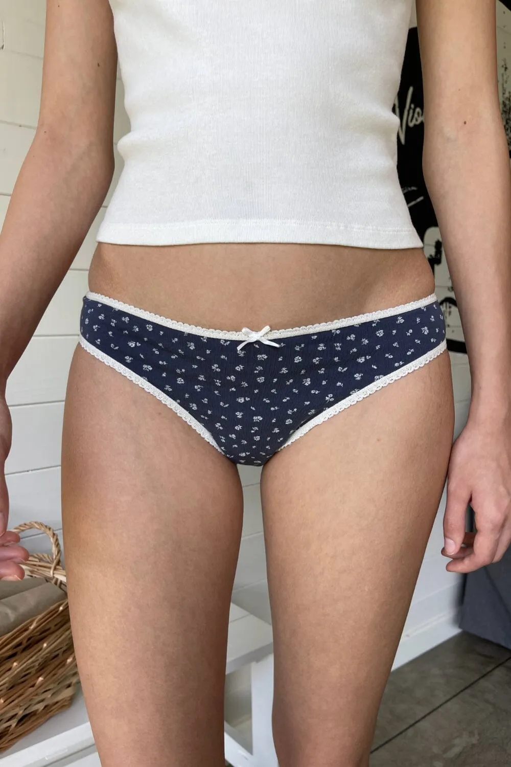 Floral Scallop Bow Underwear