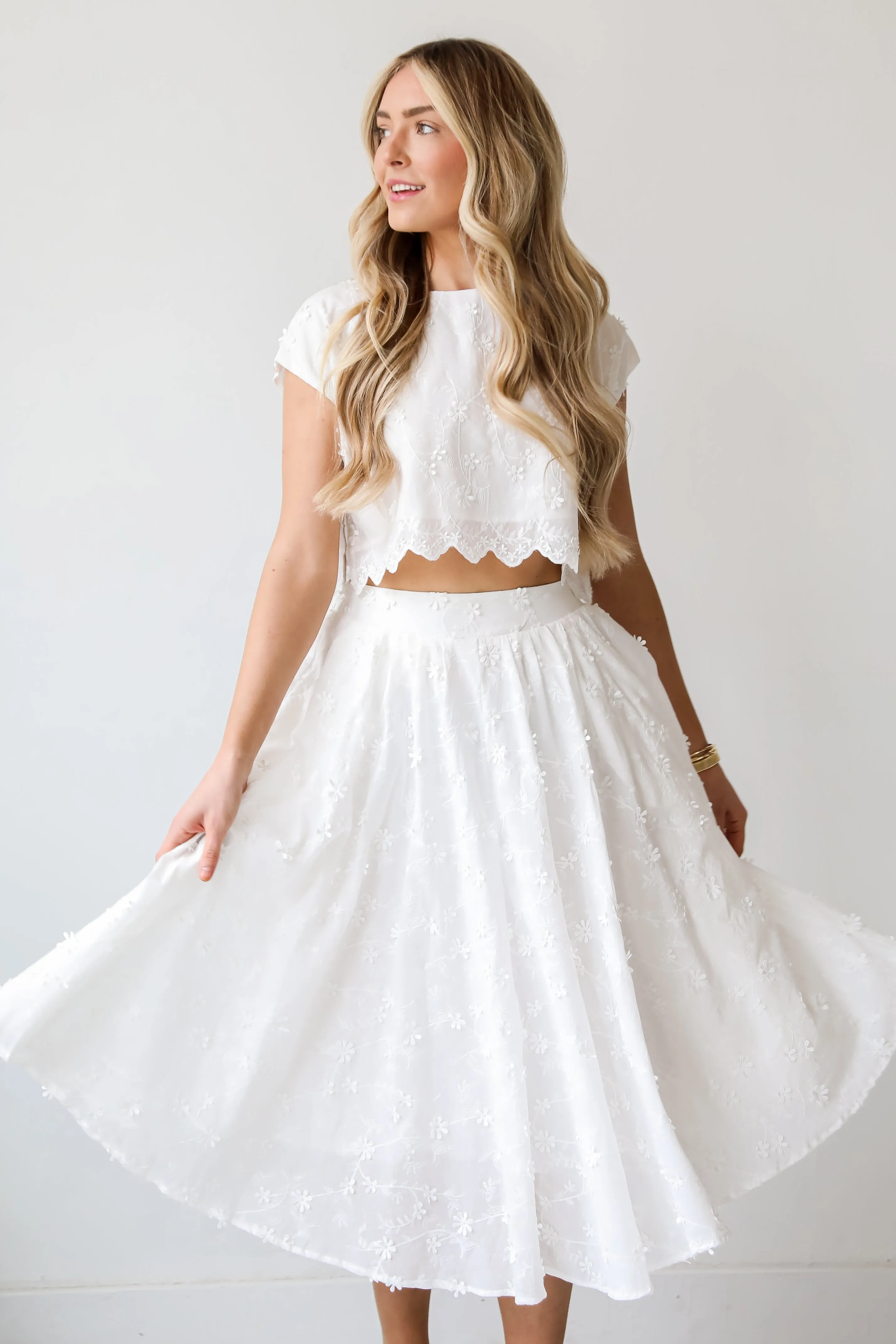 Graceful Entrance White Floral Midi Skirt