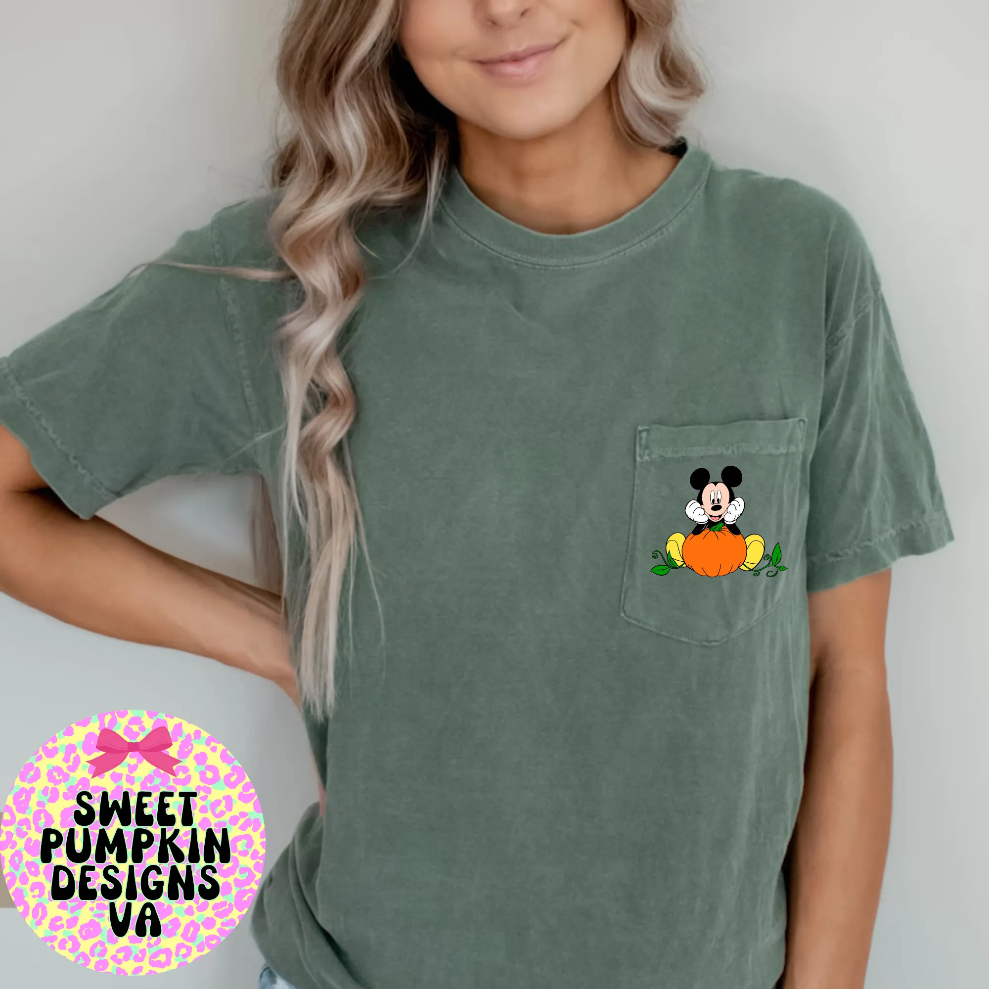 Magical Pumpkin Mouse Pocket Shirt