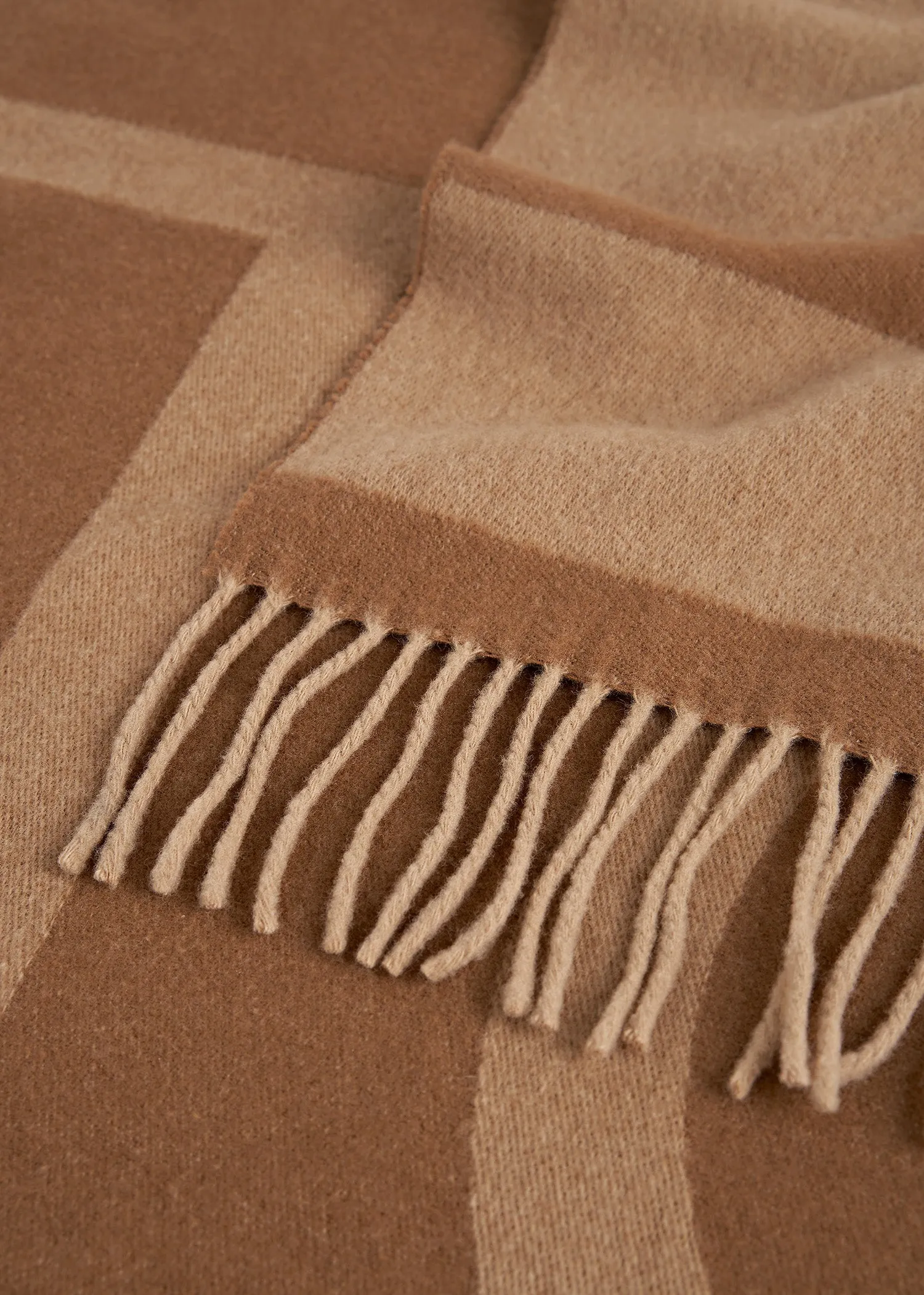 Monogram jacquard wool scarf camel