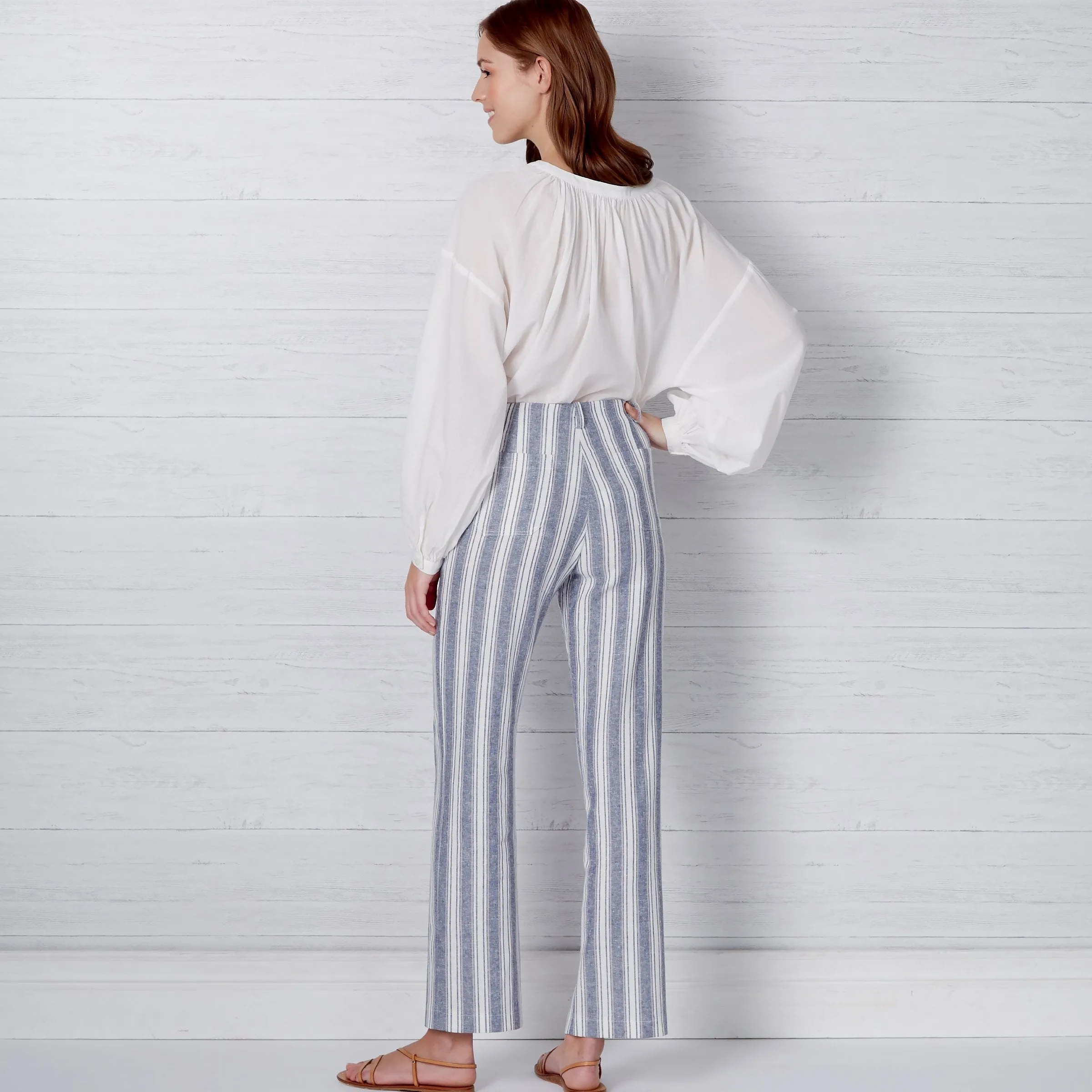 Newlook Pattern N6660 Misses' High Waisted Flared Pants In Two Lengths