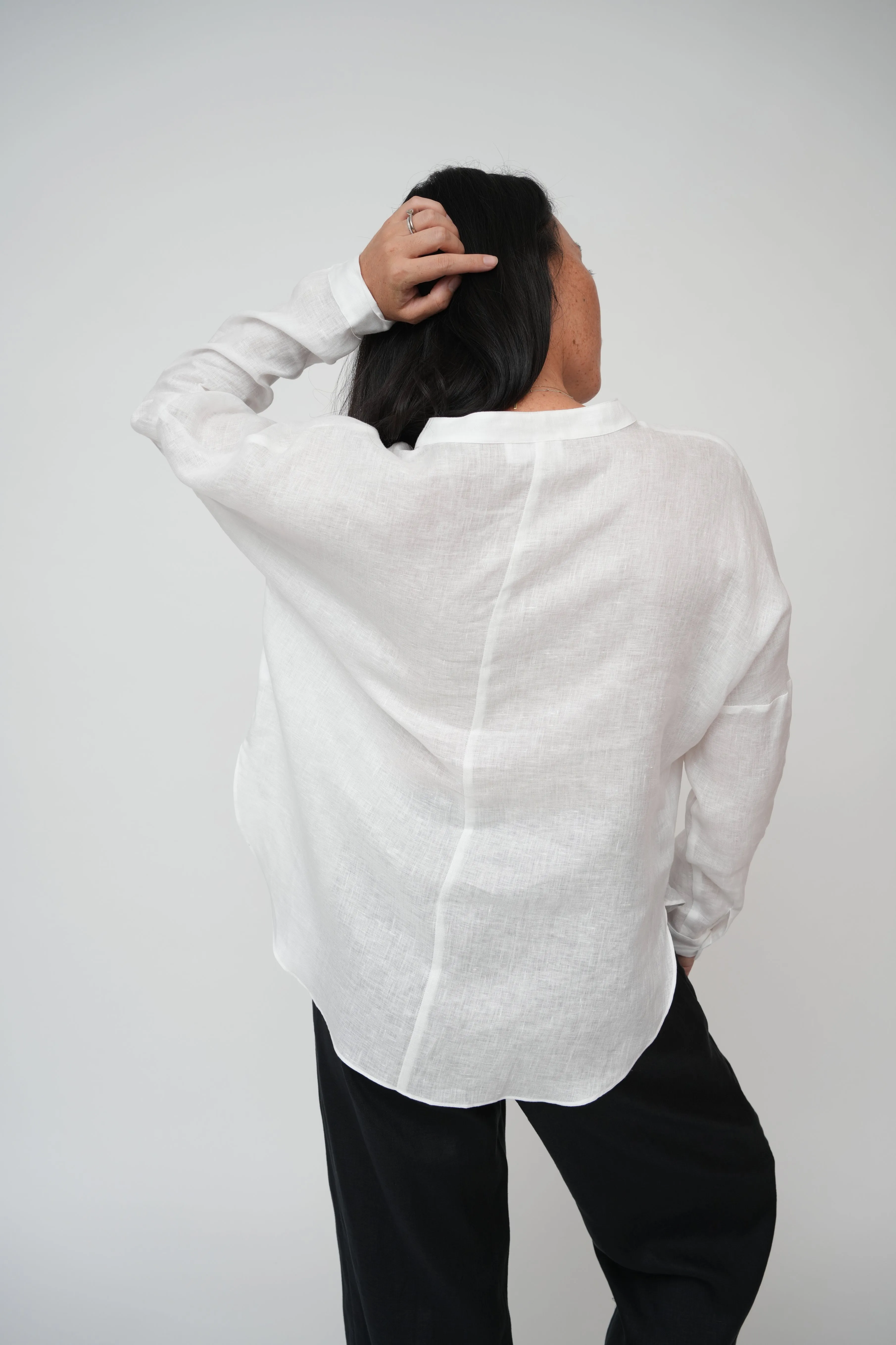 Rae’s Shirt Linen - WHITE