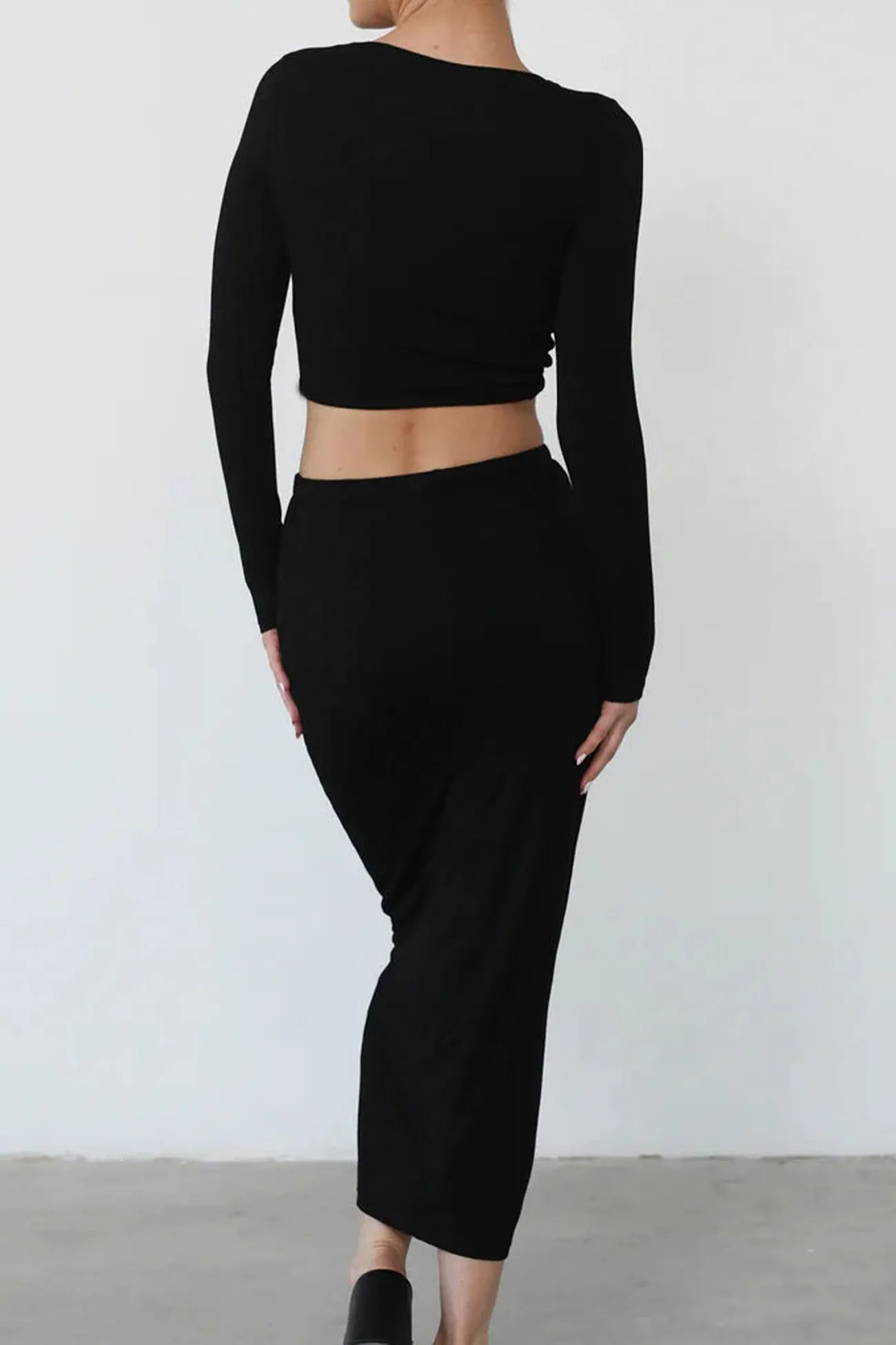 Solid Long Sleeve Twisted-Front Skirt Set