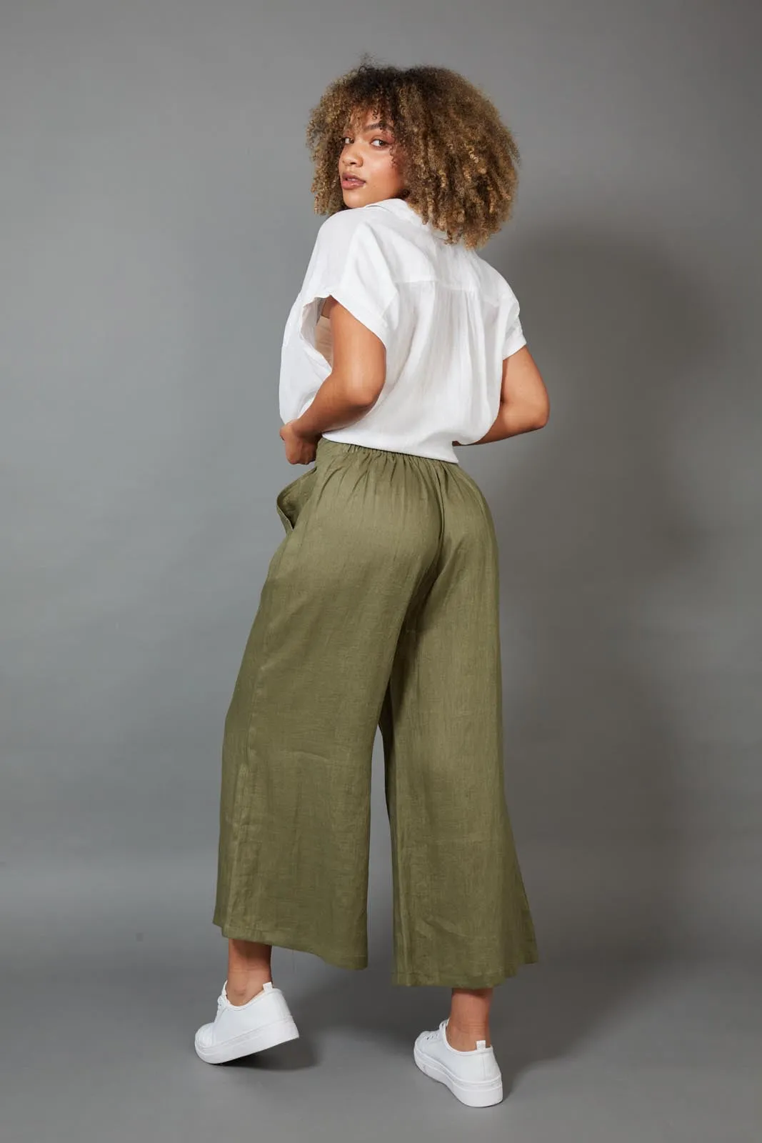 Studio Crop Pant - Tusk | Eb and Ive