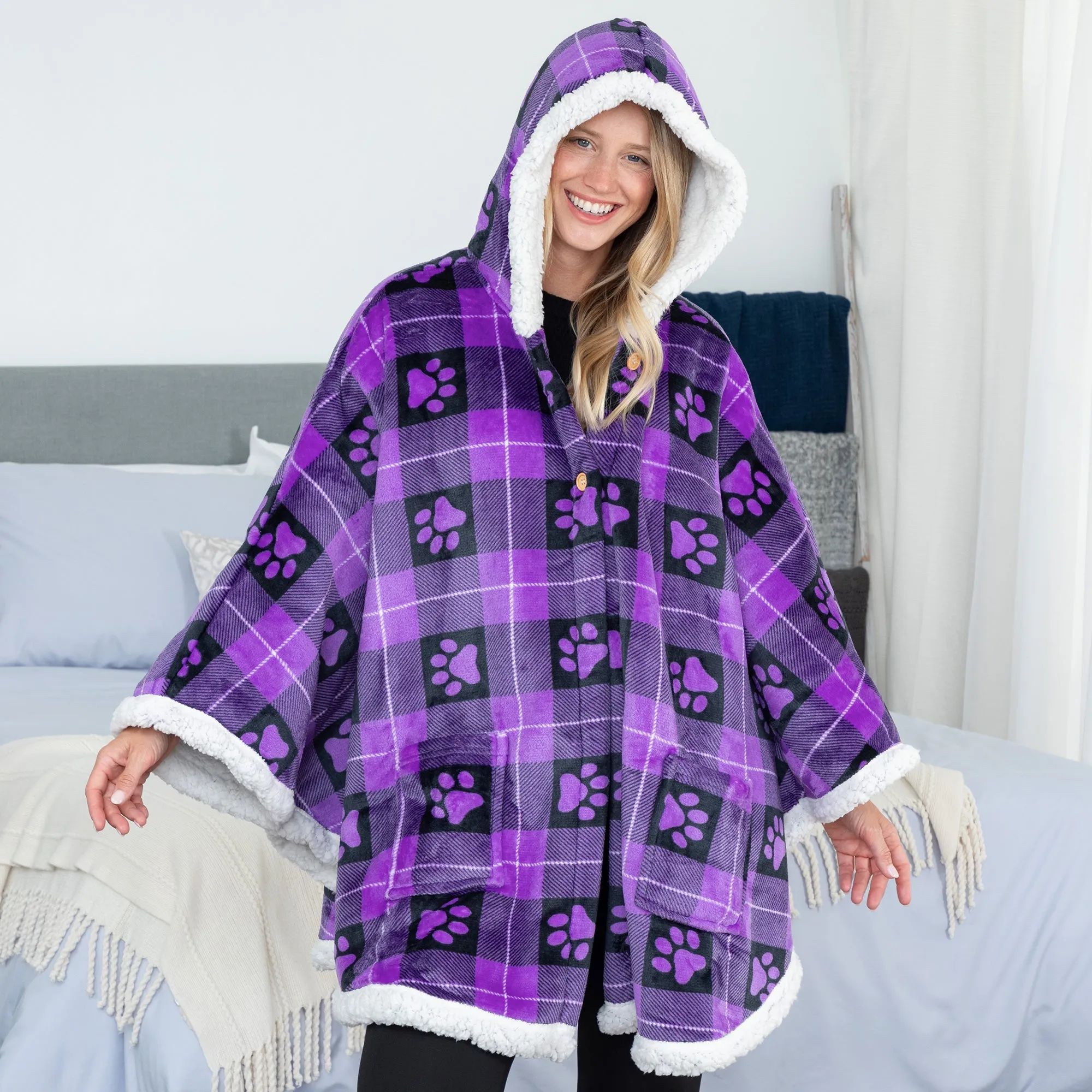 Super Cozy&trade; Paw Print Blanket Hoodie Cape