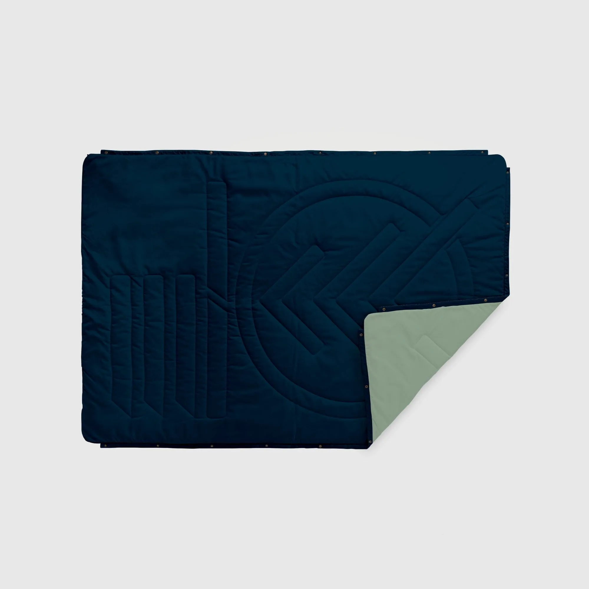 VOITED Recycled Ripstop Outdoor Camping Blanket - Ocean Navy/Cameo Green